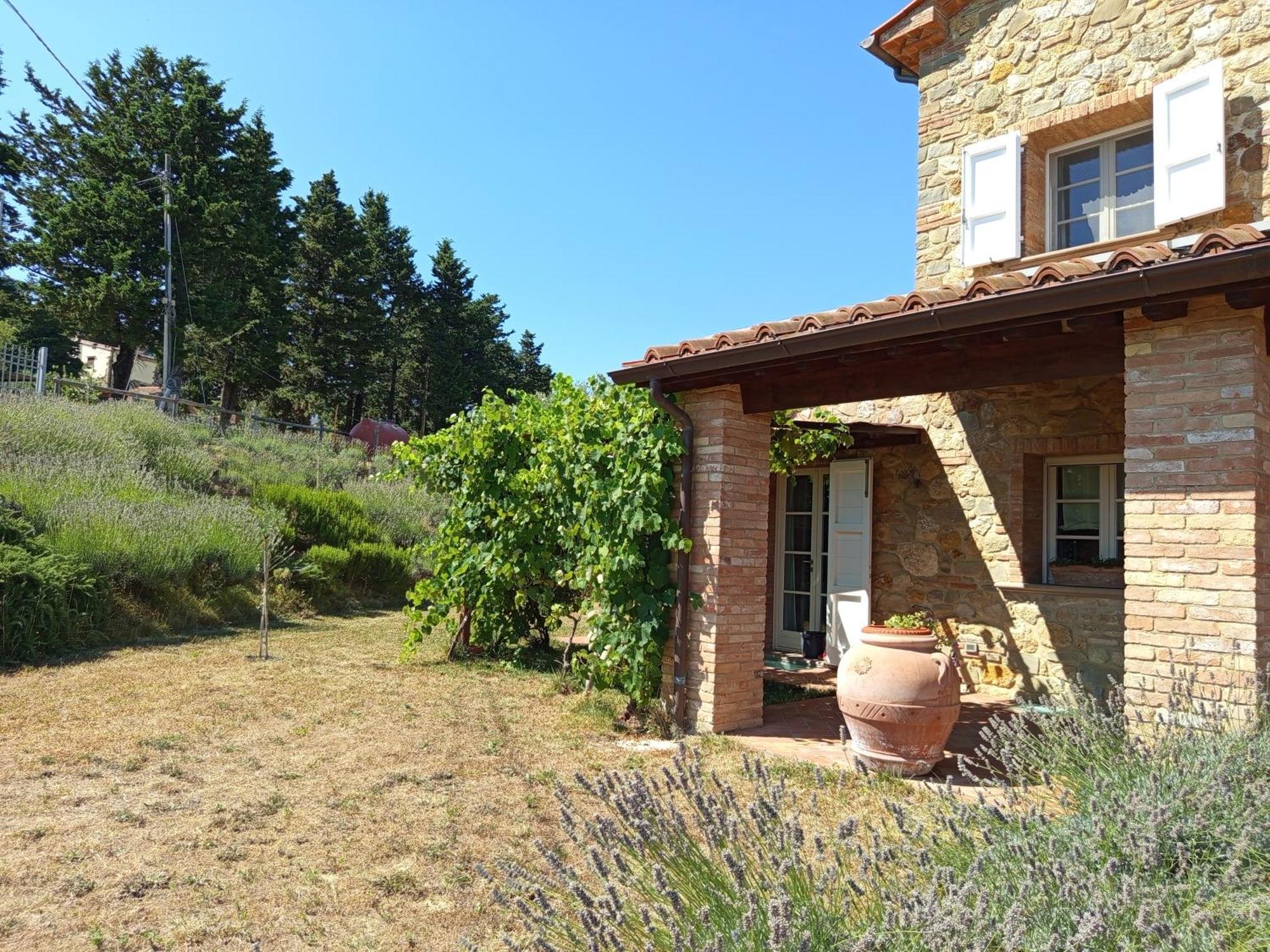 Vila Dimora Degli Angeli Chianni Exteriér fotografie